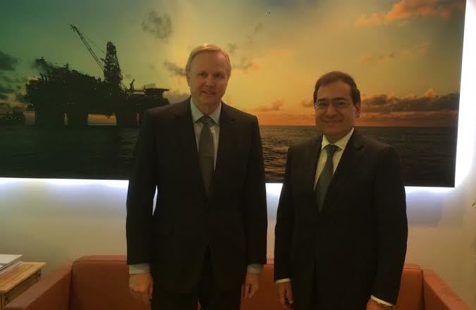 وزير البترول يجتمع فى لندن  مع عدد من رؤساء الشركات  العالمية للبترول لعرض الفرص الاستثمارية فى مصر