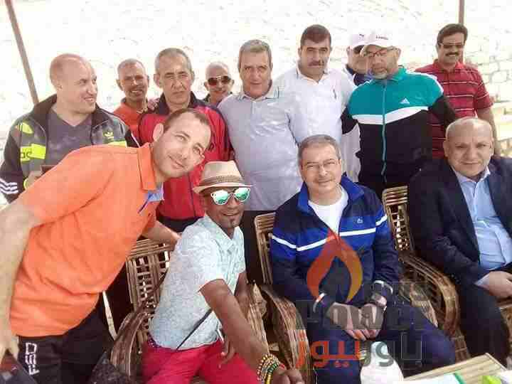 بالصور... المهندس جابر دسوقى و ابوسنة وعكاشة وقيادات غرب الدلتا للإنتاج على شاطئ الساحل الشمالى