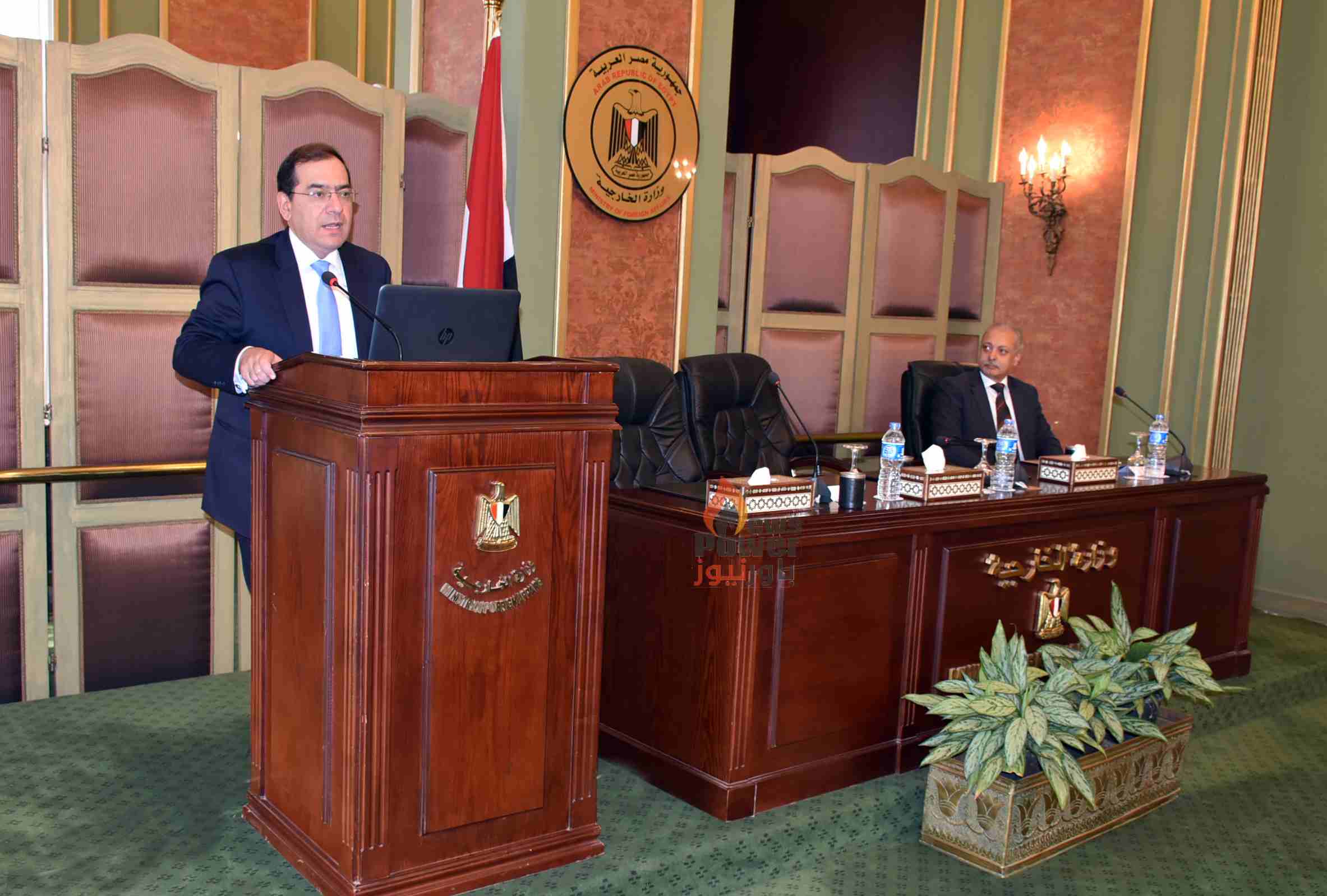 وزير البترول يستعرض مع سفراء مصر الجدد الرؤية الجديدة للقطاع والفرص الاستثمارية الجاذبة في الأنشطة البترولية والتعدينية