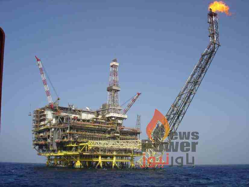 ''إكسون موبيل'' تدرس استكشاف النفط والغاز قبالة السواحل المصرية
