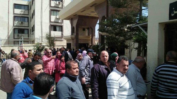 بالصور..رئيس شركة وسط الدلتا لإنتاج الكهرباء يحشد العاملين للمشاركة في الانتخابات الرئاسية