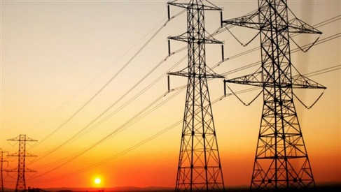 وزارة الكهرباء تعلن عودة التيار الكهربائي بالكامل الي ابوطرطور وبلاط