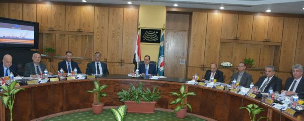 وزير البترول يعتمد نتائج اعمال شركة خدمات البترول البحرية ويشيد بالاداء المتميز للشركة خلال اعمالها في حقل ظهر