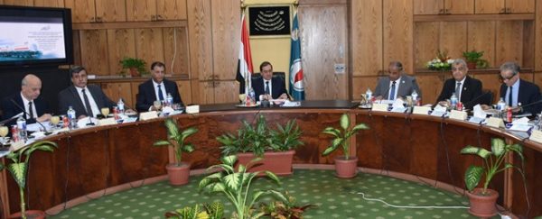 وزارة البترول:السهام البترولية نقلت 3 مليارات لتر من المنتجات البترولية خلال عام 2017