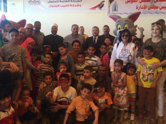 بالصور ..النوبى وحافظ يشاركان فى حفل يوم اليتيم