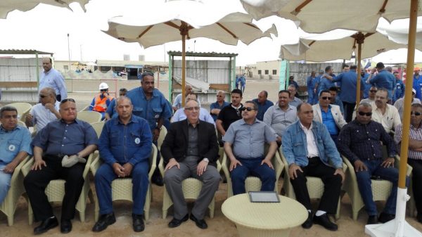 صور..بتروسيف والعامة للبترول ينفذان المناورة البحرية 