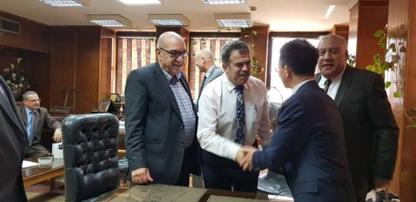 عاجل .. نقل الكهرباء تناقش تمويل محطة شرق قنا ذاتياً بعد تأخير الرد من بنك الاستثمار القومى