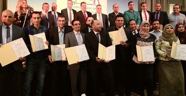 الدكتور موسى عمران يشارك فى حفل توزيع شهادات إتمام الدورة التدريبية لمهندسى قطاع الكهرباء