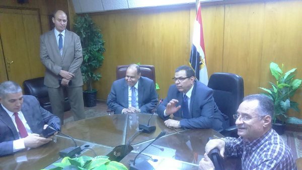 عاجل .. وزير القوى العاملة يزور مقر شركة شمال القاهرة للتوزيع ويعقد اجتماعاً مع عارف والقيادات