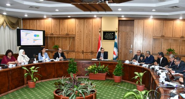 وزير البترول :برنامج تطوير وتحديث قطاع البترول ساهم في توفير 280 مليون جنيه من تنفيذ إجراءات تحسين كفاءة الطاقة منخفضة وعديمة التكاليف في 12 شركة