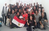 فيديو .. فوز فريق طلبة هندسة عين شمس بالمركز الأول لتصنيع السيارة الكهربائية بانجلترا formula student و الهتاف باسم مصر في انجلترا
