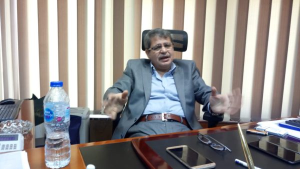 رئيس شركة اموك : قطاع البترول سيحتفظ بحصته في الشركة بعد طرح جزء من الاسهم فى البورصة