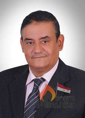 محمد زكي مدير عام بالشئون الإدارية بشركة عجيبة للبترول ندباً