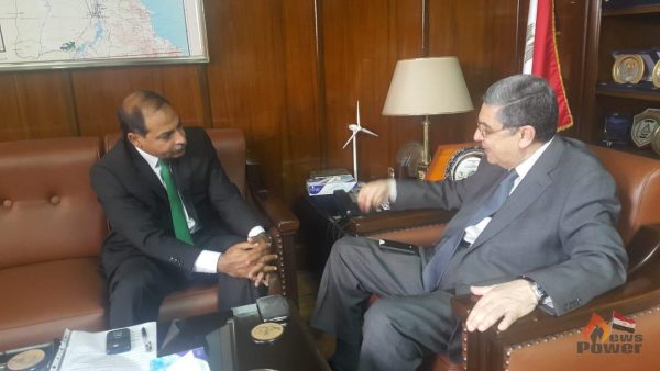 عاجل .. وزير الكهرباء يُدلي بتصريحات لرئيس تحرير موقع باور نيوز حول افريقيا والشركات المصرية وشركة محطات سيمنس ومشروعى الحمراوين والنويس