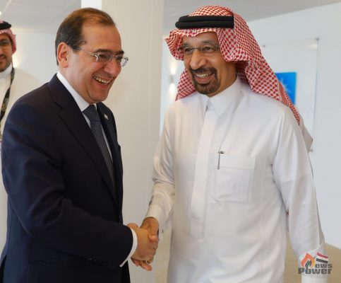 لقاءات مكثفة للملا مع وزراء ورؤساء كبرى الشركات العالمية على هامش مؤتمر ادبيك بابو ظبى لبحث التقلبات السعرية والاستثمارات فى مصر