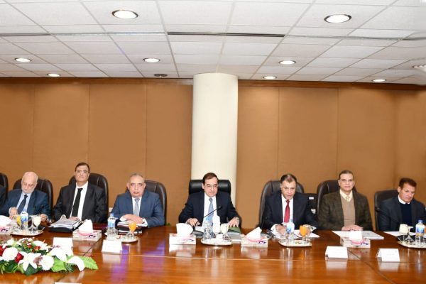 رئيس الشركة العامة للبترول : نستهدف تحقيق 79 الف برميل مكافىء يومياً من الزيت الخام