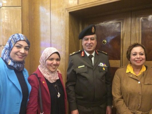 مدير عام النشاط الثقافي والعلاقات الدولية بجاسكو تحصل علي دورة صناع القرار من أكاديمية ناصر العسكرية