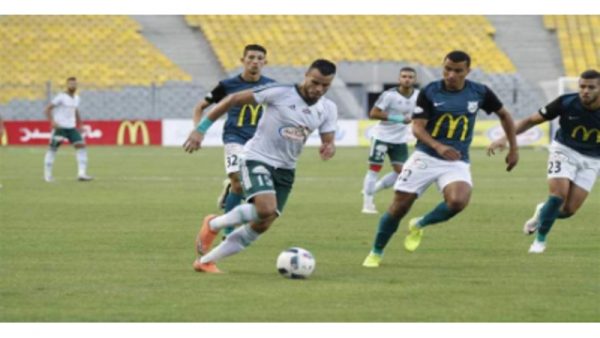 انبي يواصل نزيف النقاط ويخسر بثلاثية من المصري ويأزم موقفه في الدوري الممتاز