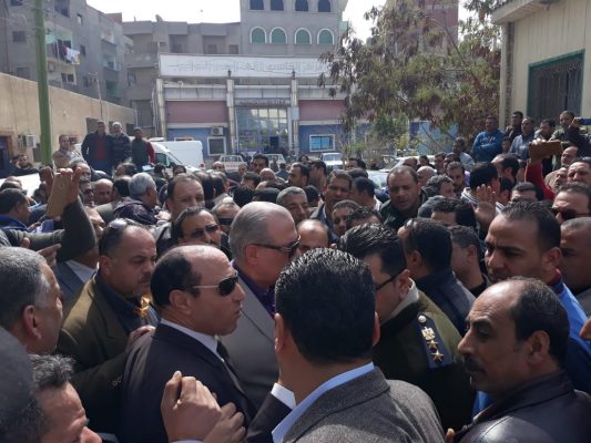 الاجهزة الامنية تقنع المعتصمبن امام شركة شمال الدلتا بانهاء التجمع وحل الازمة بالتفاوض