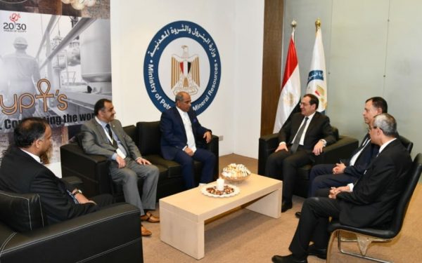 علي هامش مؤتمر ايجبس 2019 .. وزير البترول يلتقي رؤساء ومسئولي شركات البترول العالمية لبحث تنفيذ المشروعات البترولية الجارى تنفيذها وفرص التعاون المتاحة