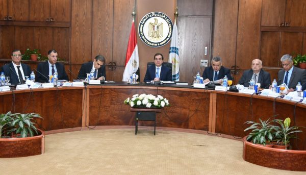 عام 2018 .. نجاح ملحوظ لثروة للبترول في تكثيف أنشطة الحفر الاستكشافى والتنموى بمناطق الامتياز ومعدلات غير مسبوقة فى تاريخ عمل الشركة .. حفر 15 بئراً .. 8 آبار استكشافية و7 أبار تنموية 