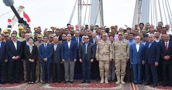 ننشر صور تفقد الرئيس السيسى لمحور روض الفرج فجر اليوم