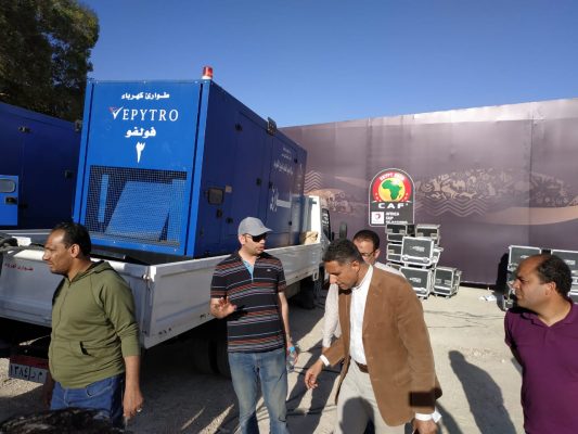 جنوب القاهرة لتوزيع الكهرباء تدفع بـ 28 ماكينة طوارئ لتأمين احتفالية قرعة كأس الأمم الأفريقية بسفح الأهرامات