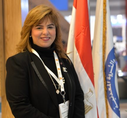 محي الدين لعمال مصر في عيدهم انتم الركيزة الأساسية لتدوير عجلة الإنتاج