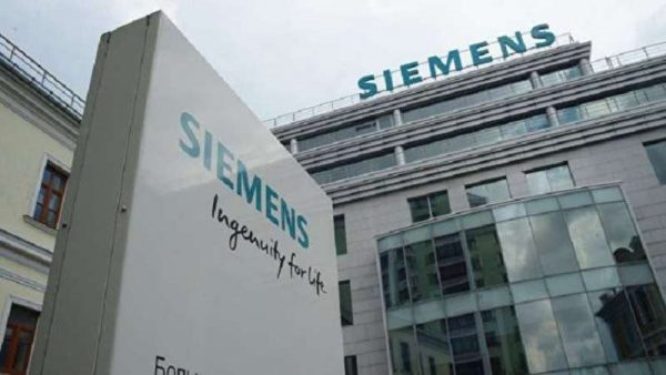 شركة SIEMENS تستكمل مباحثاتها بشأن تنفيذ المرحلة الاولى من عقود مشاريع الطاقة بالعراق منتصف الشهر الجارى