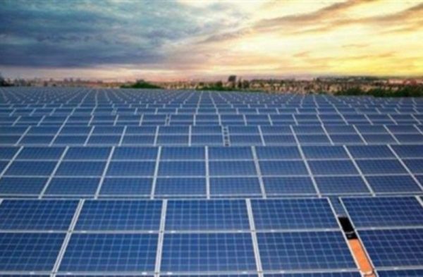 طرح محطة طاقة شمسية بطاقة 600 ميجا لمجمع مصر للألومنيوم علي مستثمرين خلال شهرين