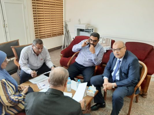 بحث صرف تعويضات لشركة XDايجماك طبقا لحزمة التعويضات الاقتصادية بمنطقة كهرباء مصر الوسطي
