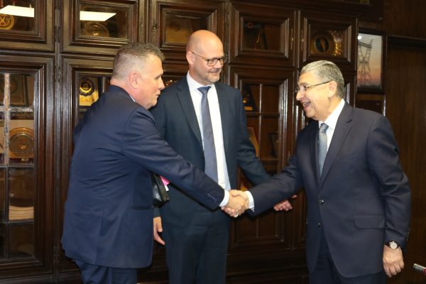 خلال لقائه وزير الكهرباء .. وزير التجارة السويدي : مؤسسات التمويل جاهزة لتوفير التمويلات اللازمة لمشروعات الطاقة المتجددة في مصر