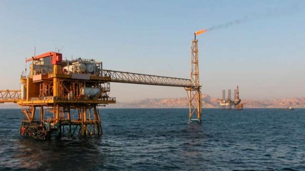 غاز شرق المتوسط توقع اتفاق مرفأ لصادرات الغاز الإسرائيلية إلى مصر