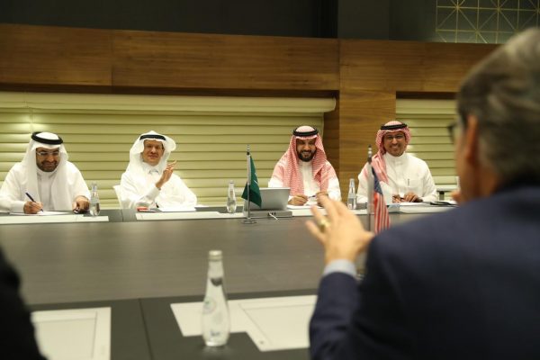 السعودية وأمريكا تتفقان على تأمين إمدادات الطاقة العالمية