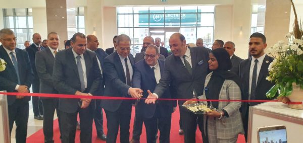 بالصور .. عسران ودسوقى والدستاوى فى افتتاح معرض اليكتريكس 2019