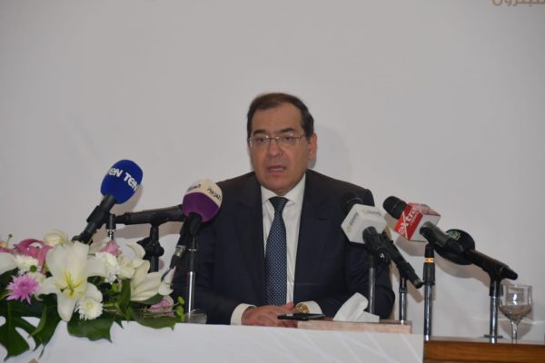 الملا : مشروع المصرية للتكرير بمسطرد بدأ تشغيله اليوم بشكل منتظم بعد نهاية مرحلة التشغيل التجريبى