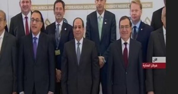 الرئيس السيسي يشهد افتتاح مؤتمر ومعرض مصر الدولى للبترول 
