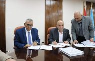 درويش وعيسي يوقعان اتفاقية 