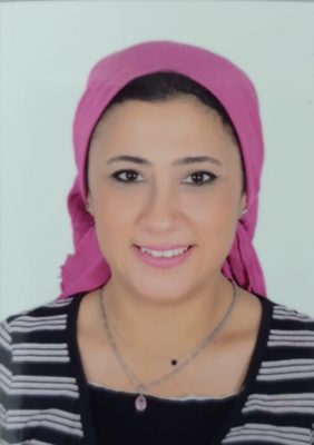 لبني عبد العزيز مدير عام مساعد التنظيم وتخطيط القوي العاملة بشركة جمسة للبترول