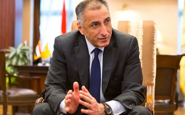 طارق عامر: اعتقد أن أسعار الوقود ستنخفض نهاية الشهر