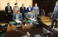 تأكيدا لانفراد الموقع .. وزارة الكهرباء توقع مع السويدى T&D عقد  تنفيذ شبكات 50 الف فدان بالعوينات بقيمة 500 مليون جنيه