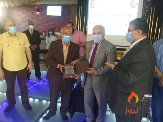 شركة الخدمات الطبية التابعة للقابضة لكهرباء مصر تقيم احتفالية لتكريم المهندس محمد ابو سنة