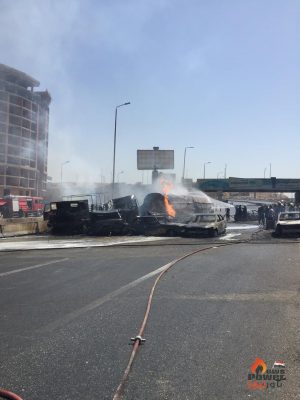 مسئول بهيئة البترول : تم السيطرة علي الحريق .. والسيارة ليست تابعة لشركات مصر والتعاون للبترول والسهام البترولية