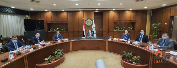 عبر الفيديو كونفرانس .. الملا يعتمد نتائج اعمال شركتى التعاون ومصر للبترول خلال العام المالي المنتهي