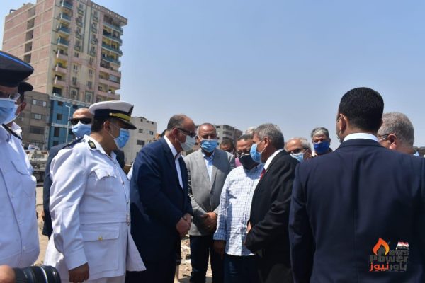 البُكل يصطحب الهجان وعبد العال في زيارة تفقدية لمشروع تأمين المنطقة الجغرافية البترولية بمسطرد 
