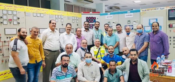 بالصور .. وضع الجهد علي الدائرتين (1 ،2) غرب ملوي / القناة للسكر جهد 220 ك.ف