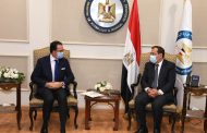 خلال استقباله السفير الفرنسي بالقاهرة  .. الملا يرحب بالشركات الفرنسية للاستثمار في مجال البترول والغاز في مصر