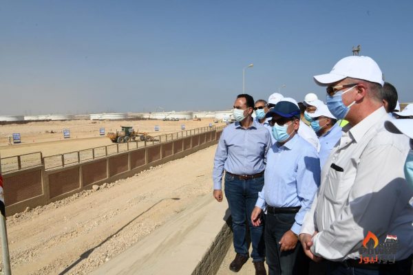 تأكيدا لانفراد باور نيوز .. الملا يتفقد خط السخنة _ التبين بتكلفة تقدر 920 مليون جنيه