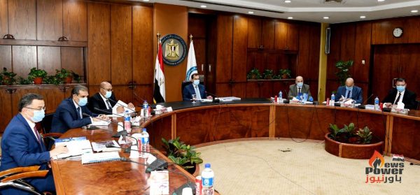 الملا خلال جمعية جنوب الوادى القابضة للبترول:  توسع مستمر فى مشروعات توصيل الغاز وإقامة محطات التموين والخدمة