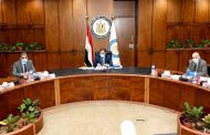 الملا يؤكد على أهمية الاستمرار فى استكمال تطوير منظومة التكرير والتصنيع خلال رئاسته لجمعيات الاسكندرية للبترول والعامرية والبتروكيماويات المصرية